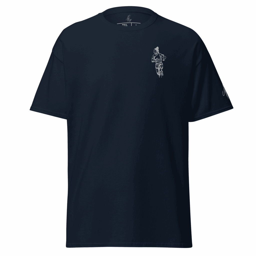 Marine & Broderie Blanche